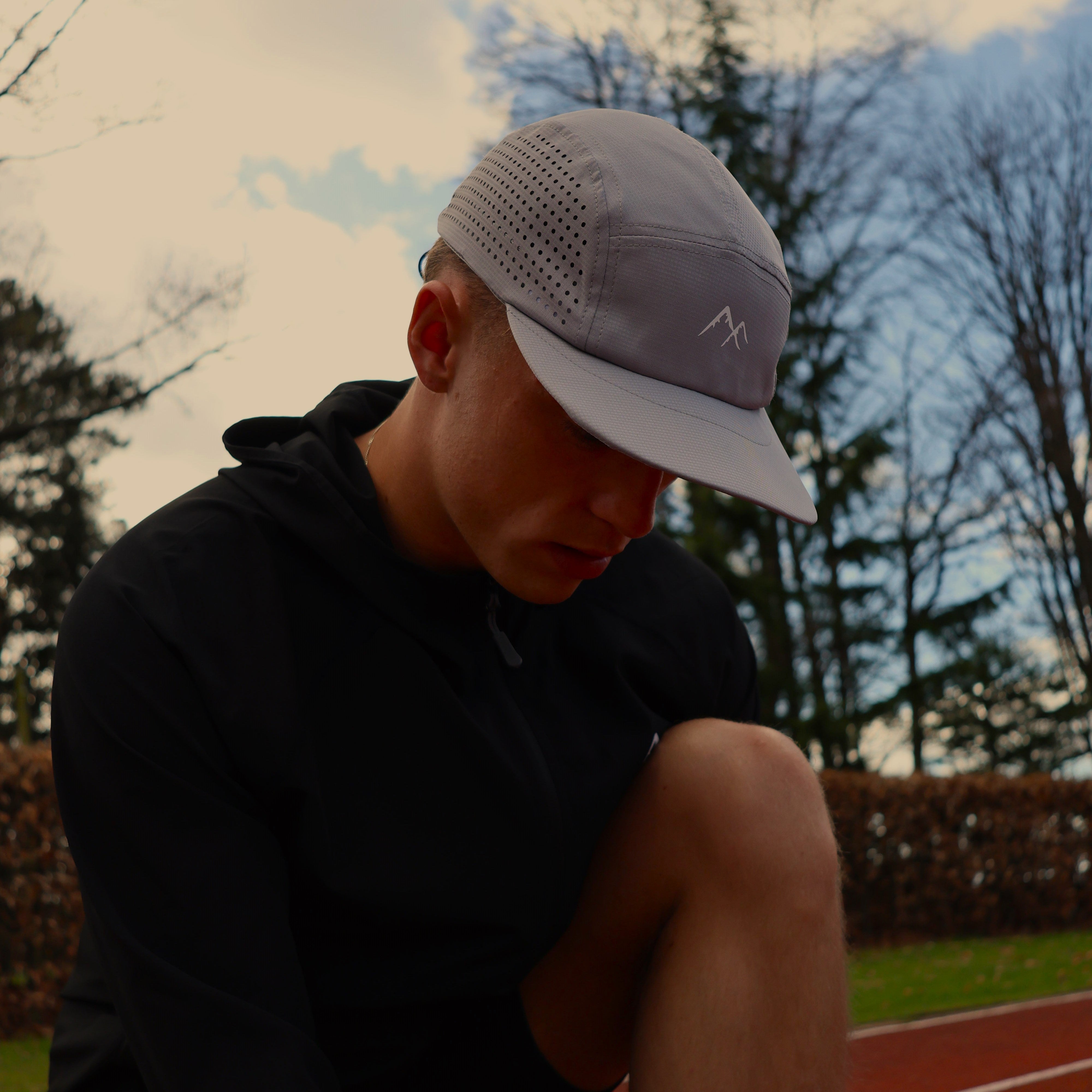 Graue LaserFlow Laufkappe