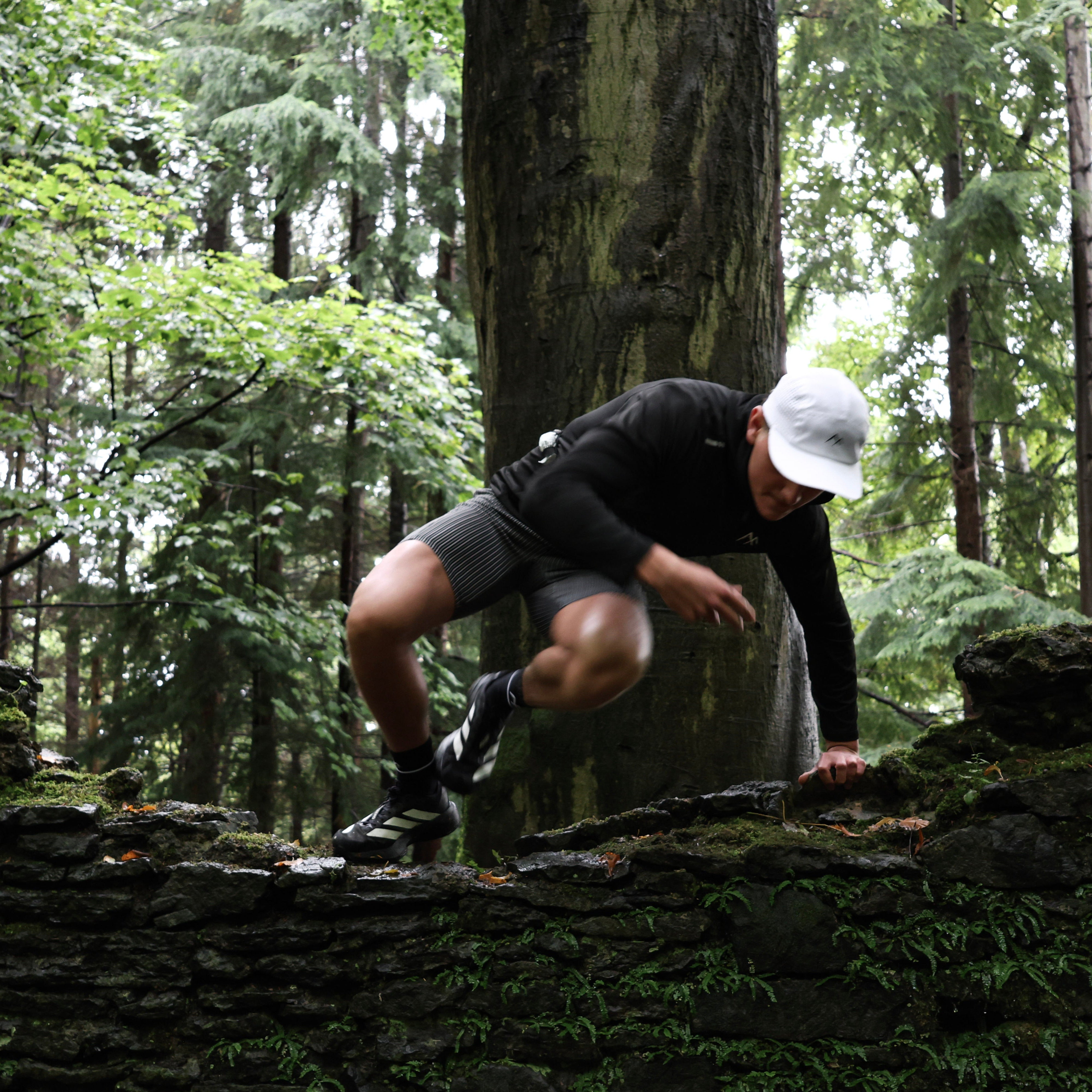 White LaserFlow Run Cap