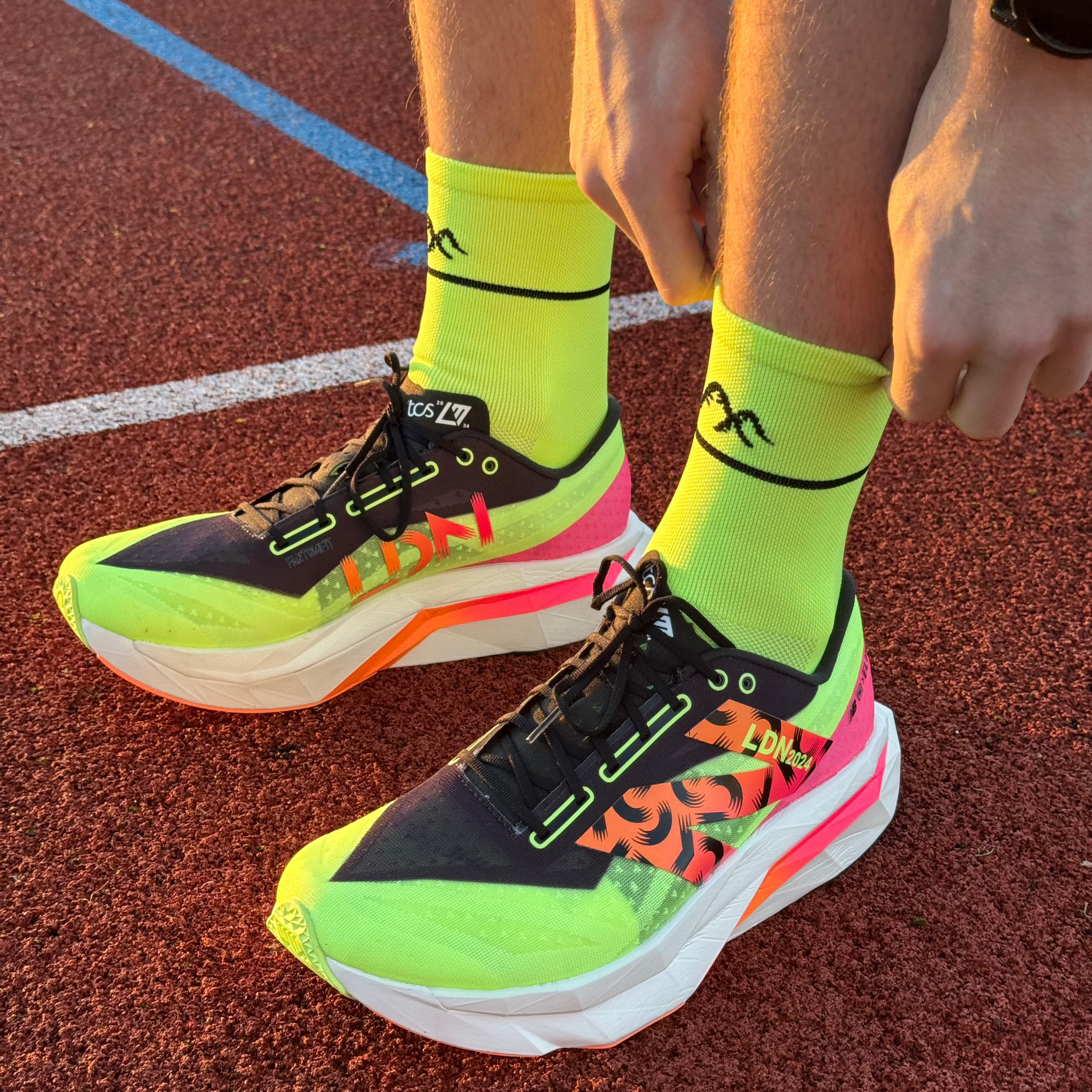 Flurogelbe technische Laufsocke